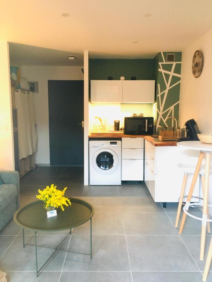 Studio Cosy Proche Mer Saint-Cyr-sur-Mer Exterior photo